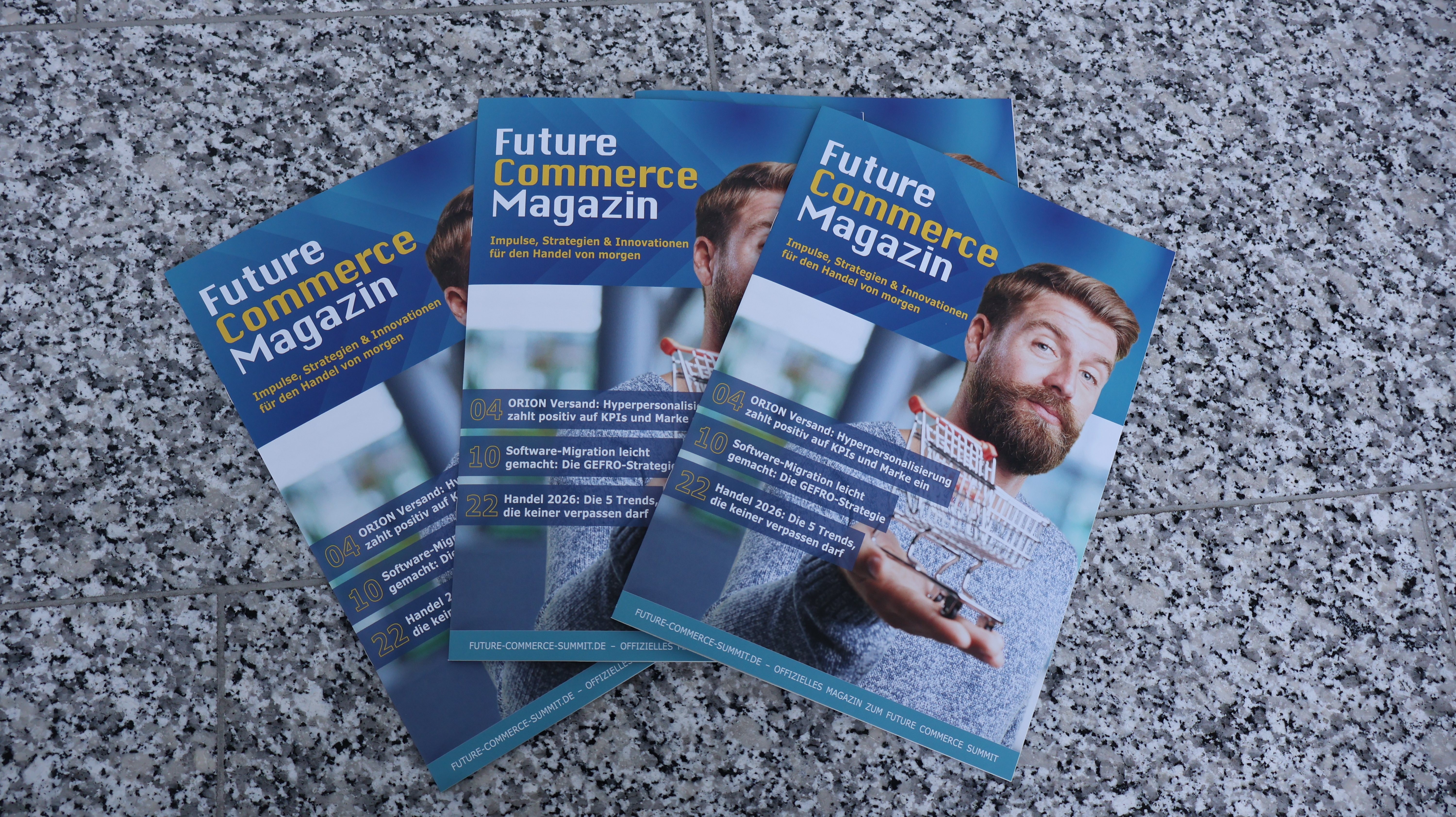 Future Commerce Summit Zeitschriften &uuml;bereinander